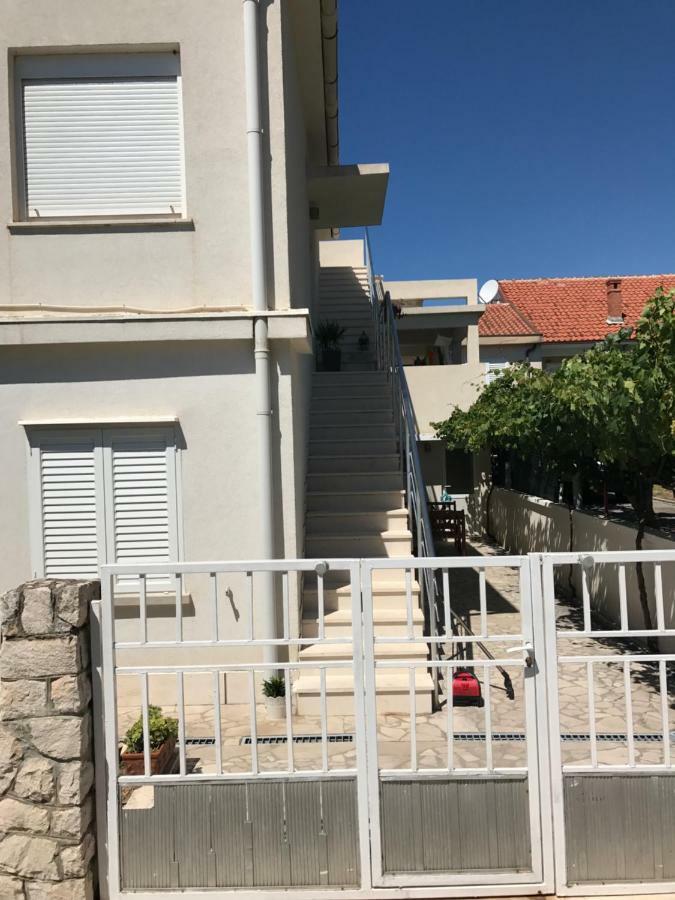 Apartmants Matic Подаца Екстериор снимка